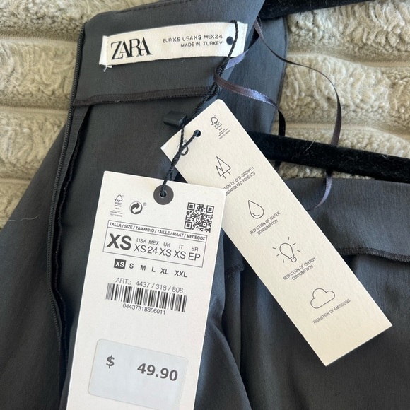 Zara Charcoal Long-Sleeve Dress - Picture 7 of 7